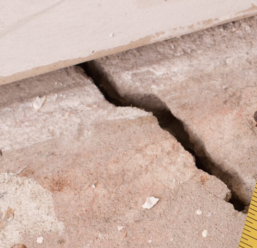 Réparation Fissure Fondation Delson – Entrepreneur Expert en Fondations | Béton Pro Expert 4 fissure dalle de fondation de maison e1729890540321